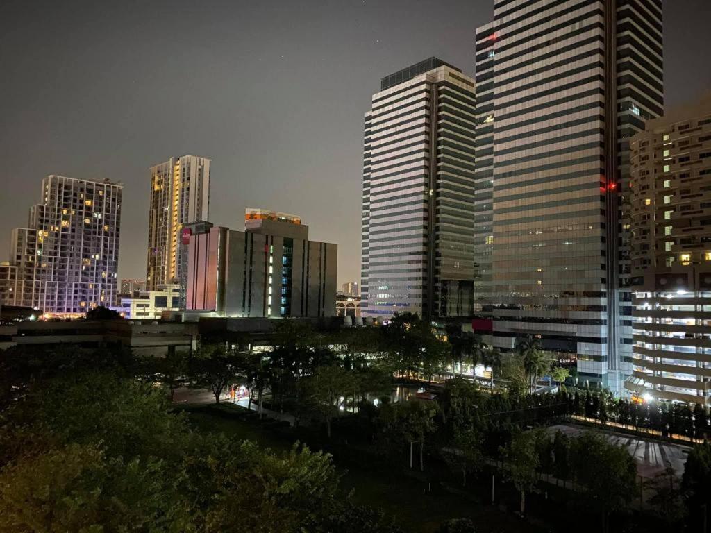 Rest@Ratchada Hotel Bangkok Exterior photo