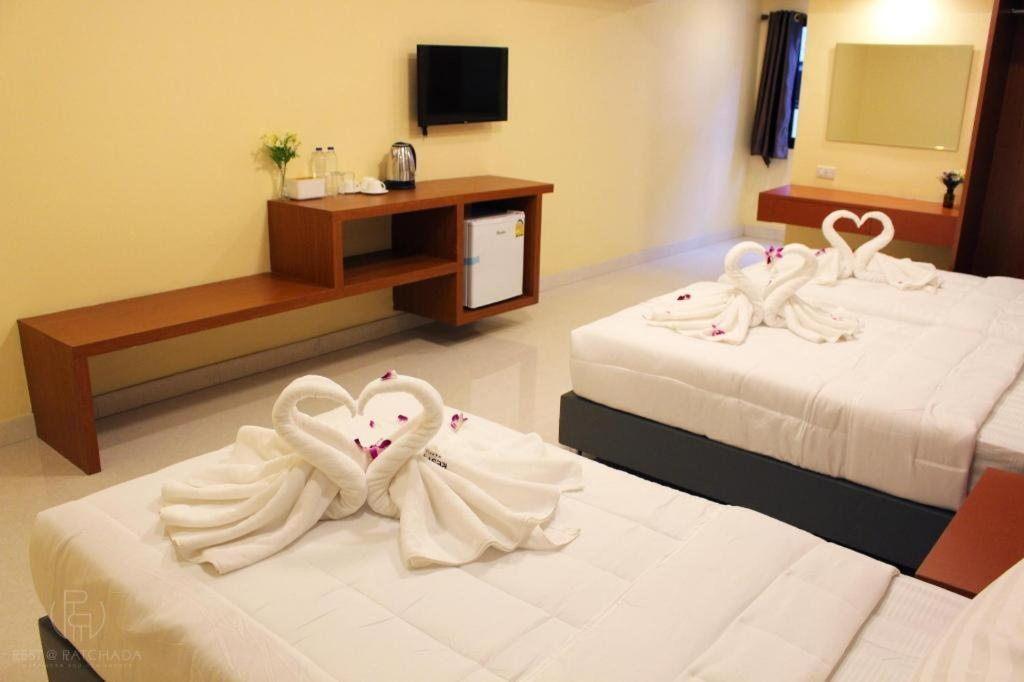 Rest@Ratchada Hotel Bangkok Exterior photo