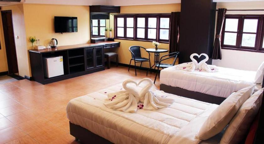 Rest@Ratchada Hotel Bangkok Exterior photo